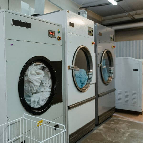 Epoxy flooring for laundries needs to be tough, safe and sealed. This project by Epoxy Flooring Guys Melbourne.